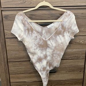 Neutral Tie-Die Short Sleeve Bodysuit